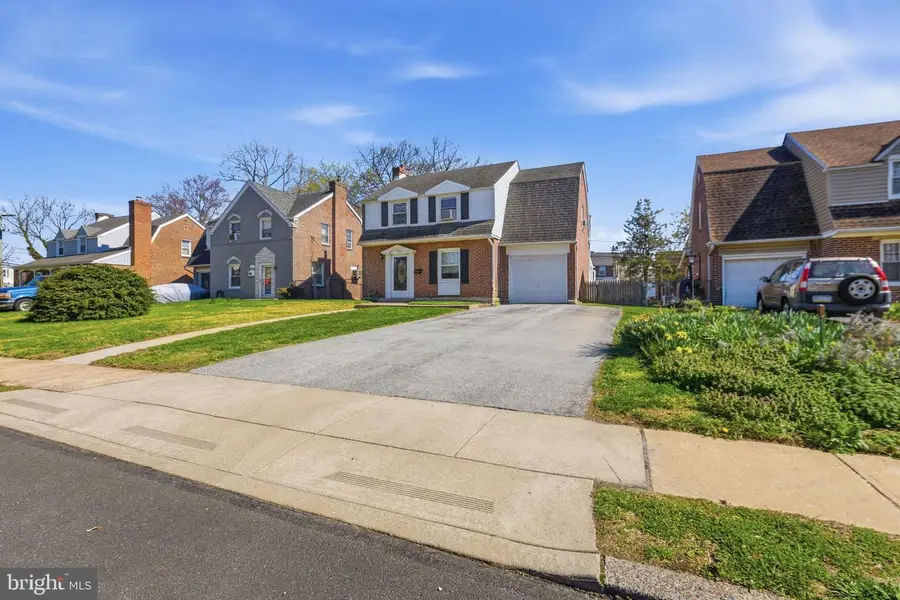 432 Aldan Ave, Aldan, PA 19018 - #2