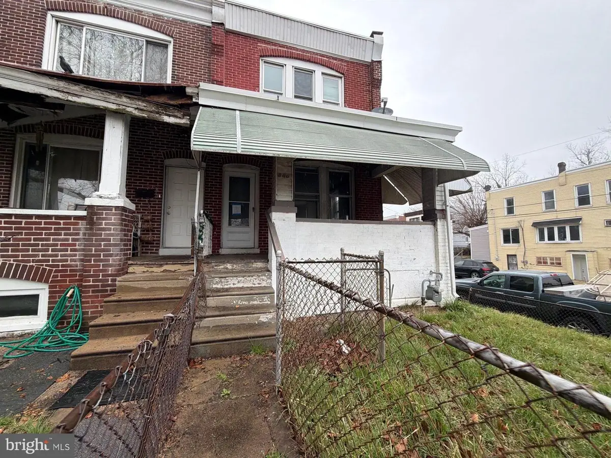 800 W 11th St, Chester, PA 19013 - #1