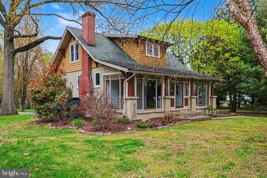 1438 Naamans Creek Rd, Garnet Valley, PA 19060 - #2