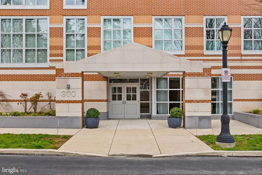 300 Iron Works Way ##326, Wayne, PA 19087 - #2