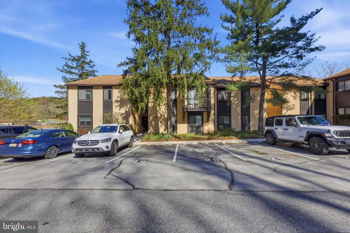 201 Painters Xing, Chadds Ford, PA 19317 - #1