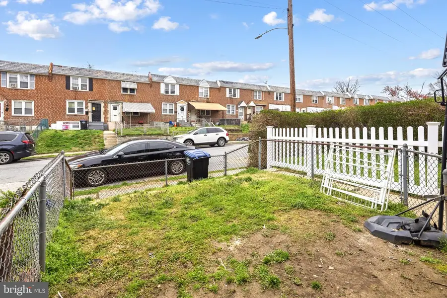 141 W 21st St, Chester, PA 19013 - #3