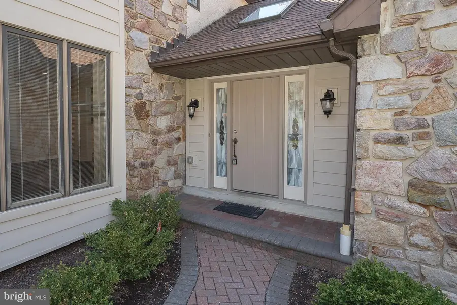 112 Cove Ln, Media, PA 19063 - #2