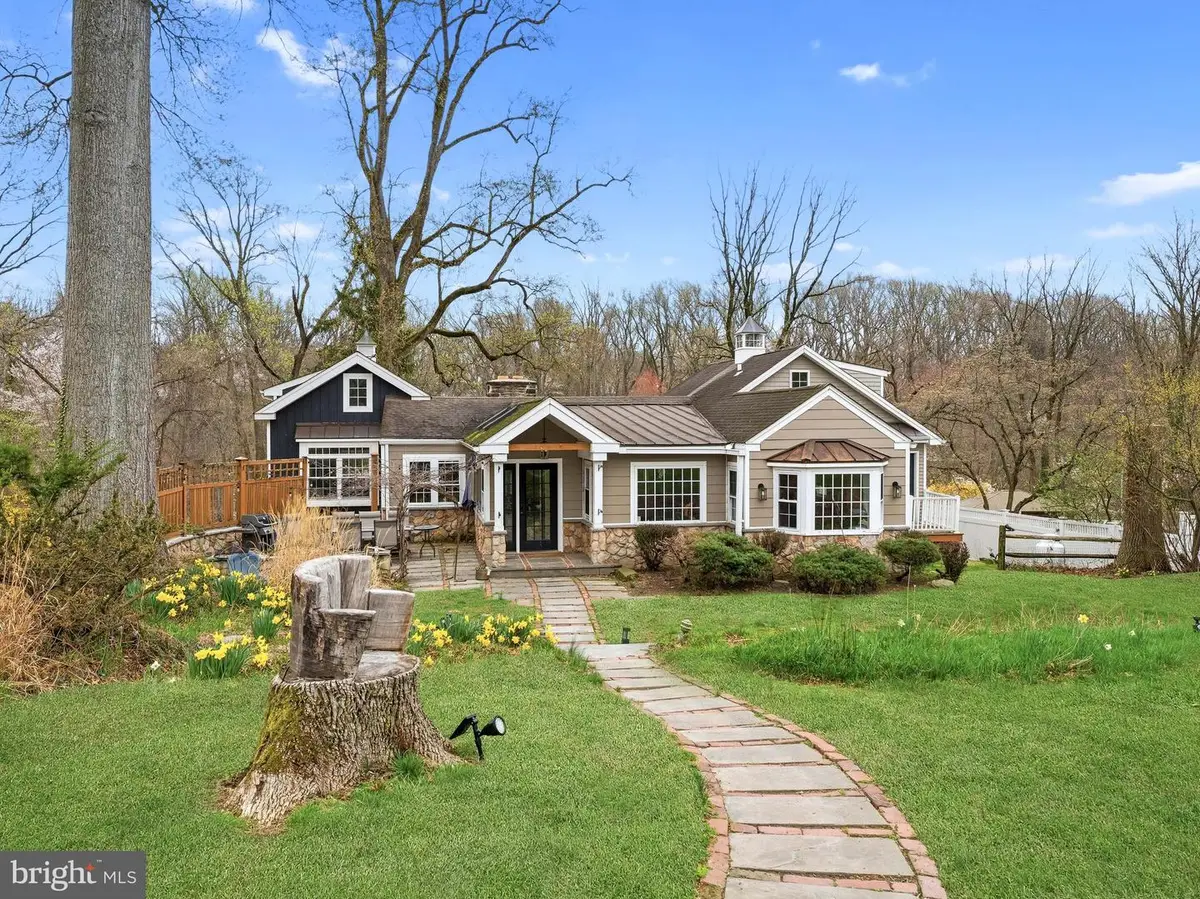 71 W Sproul Rd, Springfield, PA 19064 - #1