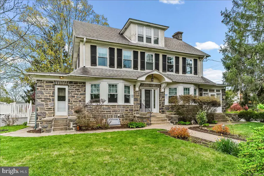 216 E Manoa Rd, Havertown, PA 19083 - #2