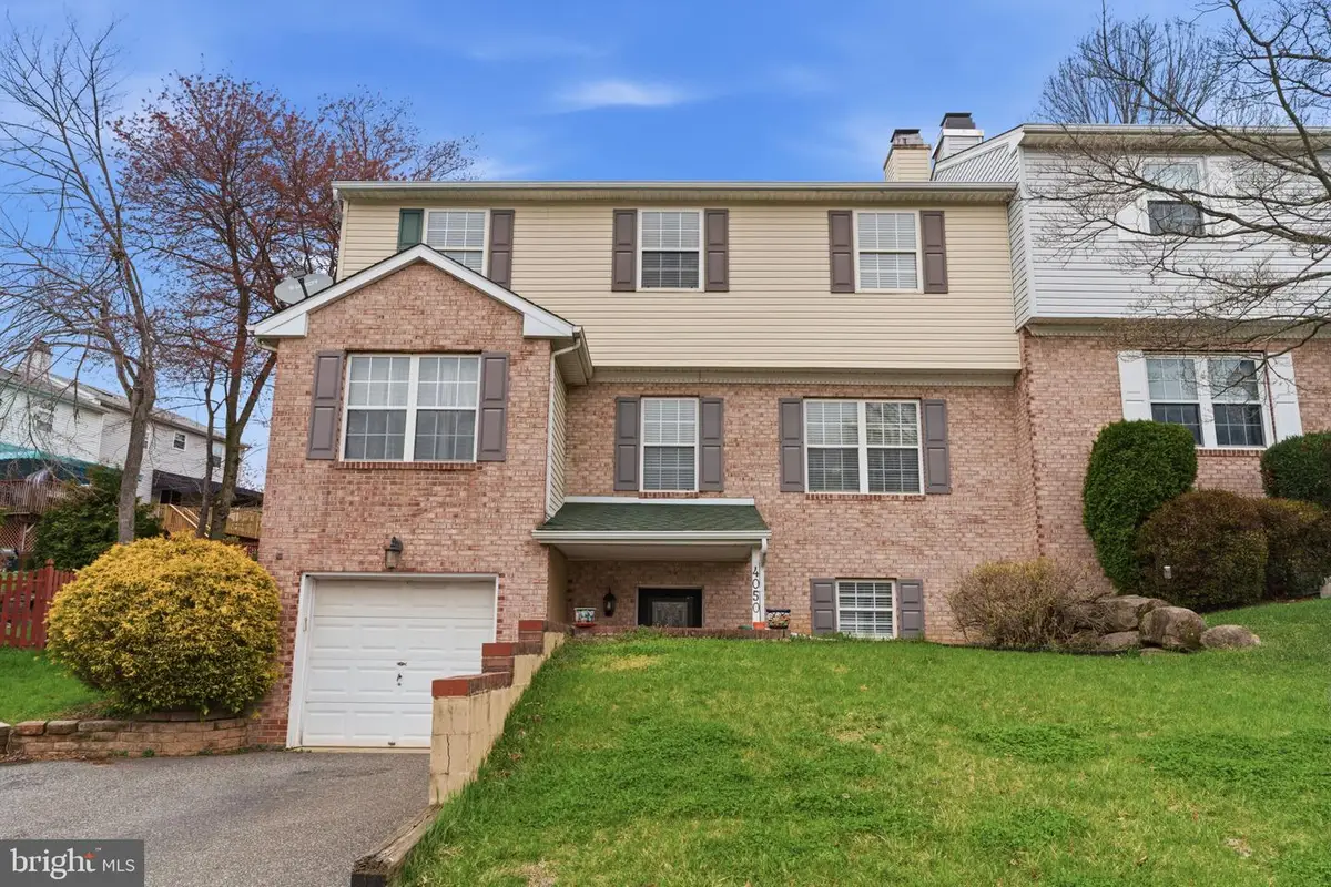 4050 Yorktown Dr, Upper Chichester, PA 19061 - #1