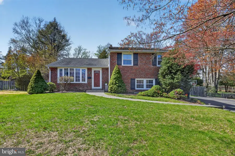 305 Somerset Pl, Wallingford, PA 19086 - #2