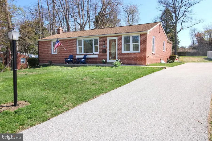 139 W Sylvan Dr, Broomall, PA 19008 - #3