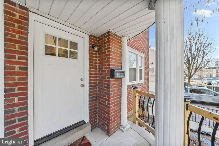 709 Morgan Ave, Drexel Hill, PA 19026 - #2