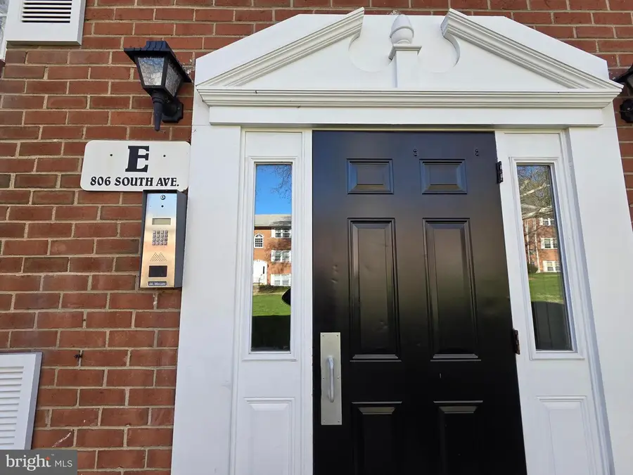 806 South Ave #e9, Secane, PA 19018 - #2