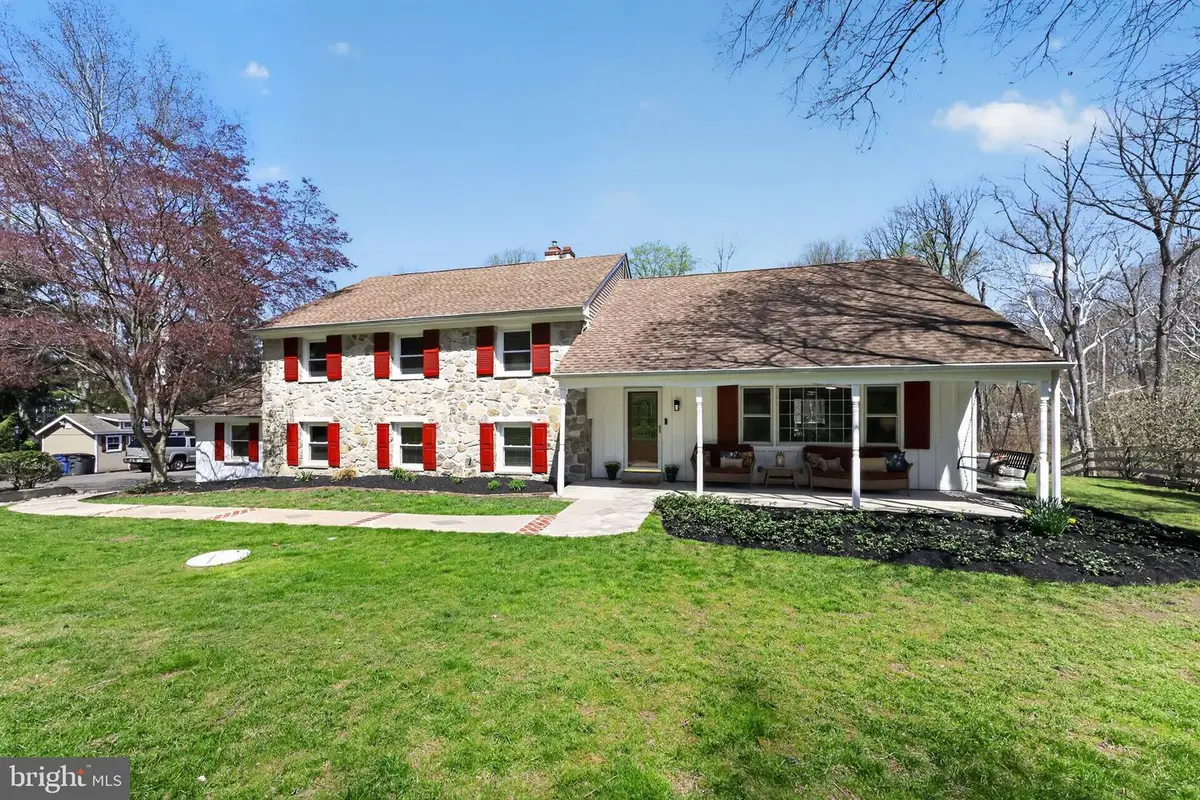 168 Dam View Dr, Media, PA 19063 - #1