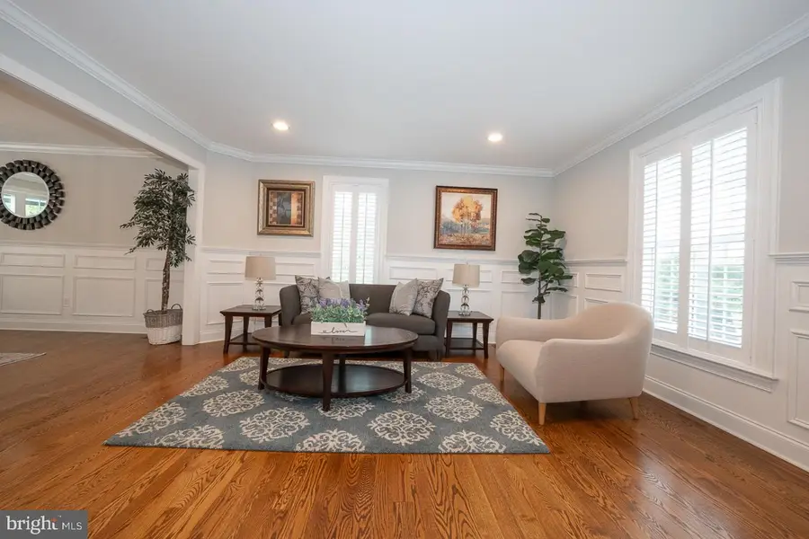 407 Valley Glen Dr, Bryn Mawr, PA 19010 - #3