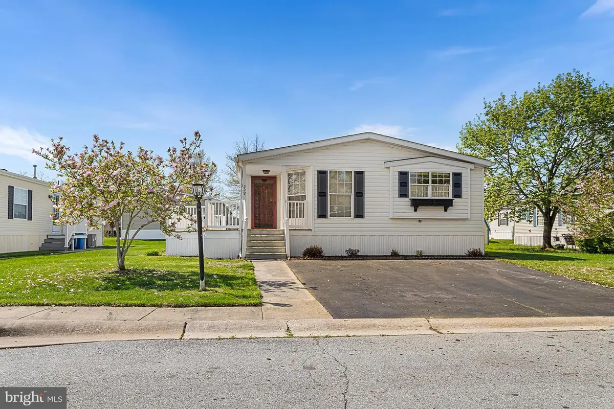 229 Horseshoe Dr, Garnet Valley, PA 19060 - #1