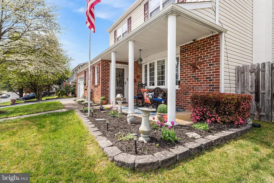 413 Camelot Dr, Brookhaven, PA 19015 - #2