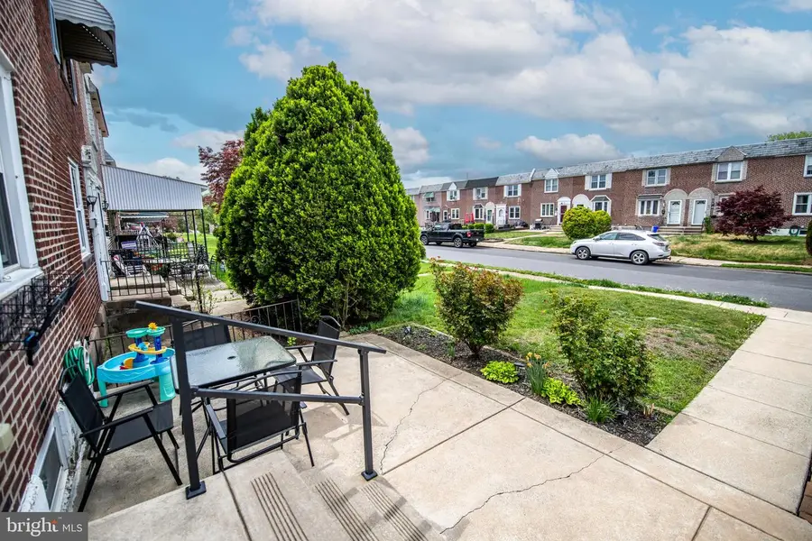 807 Oakwood Dr, Glenolden, PA 19036 - #3