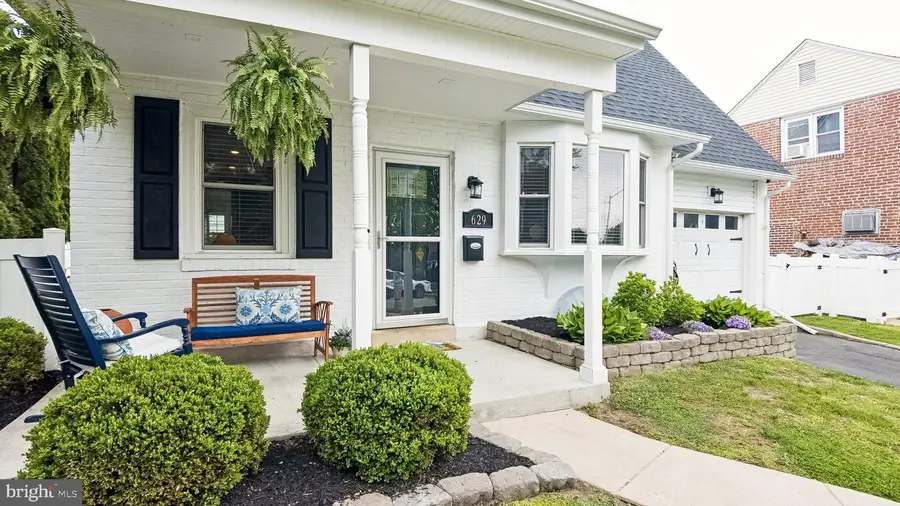 629 Willowbrook Rd, Havertown, PA 19083 - #3