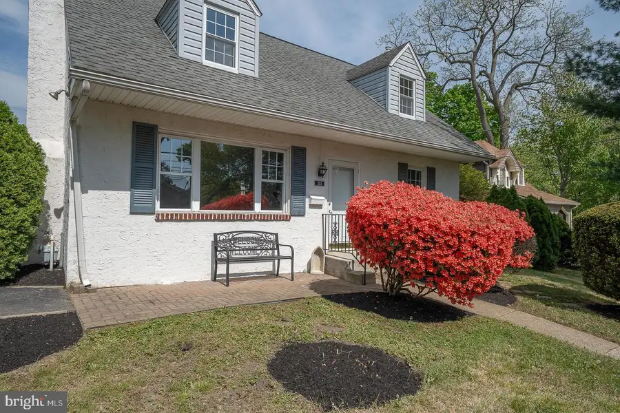 333 S Swarthmore Ave, Swarthmore, PA 19081 - #2