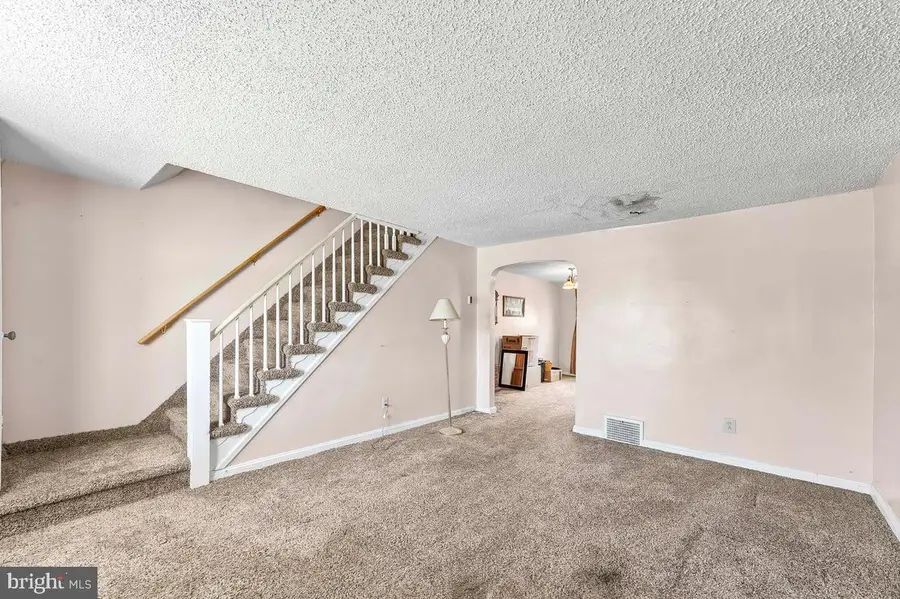 1318 Wycombe Ave, Darby, PA 19023 - #3