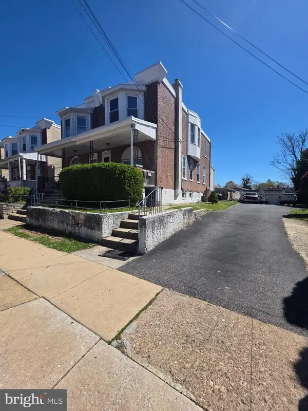 1245 E 11th St, CRUM LYNNE, PA 19022