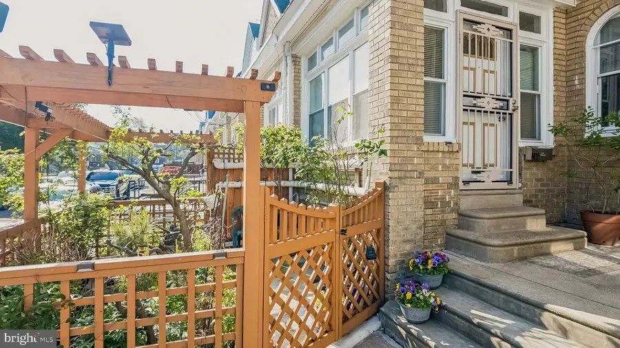 246 Wembly Rd, Upper Darby, PA 19082 - #3