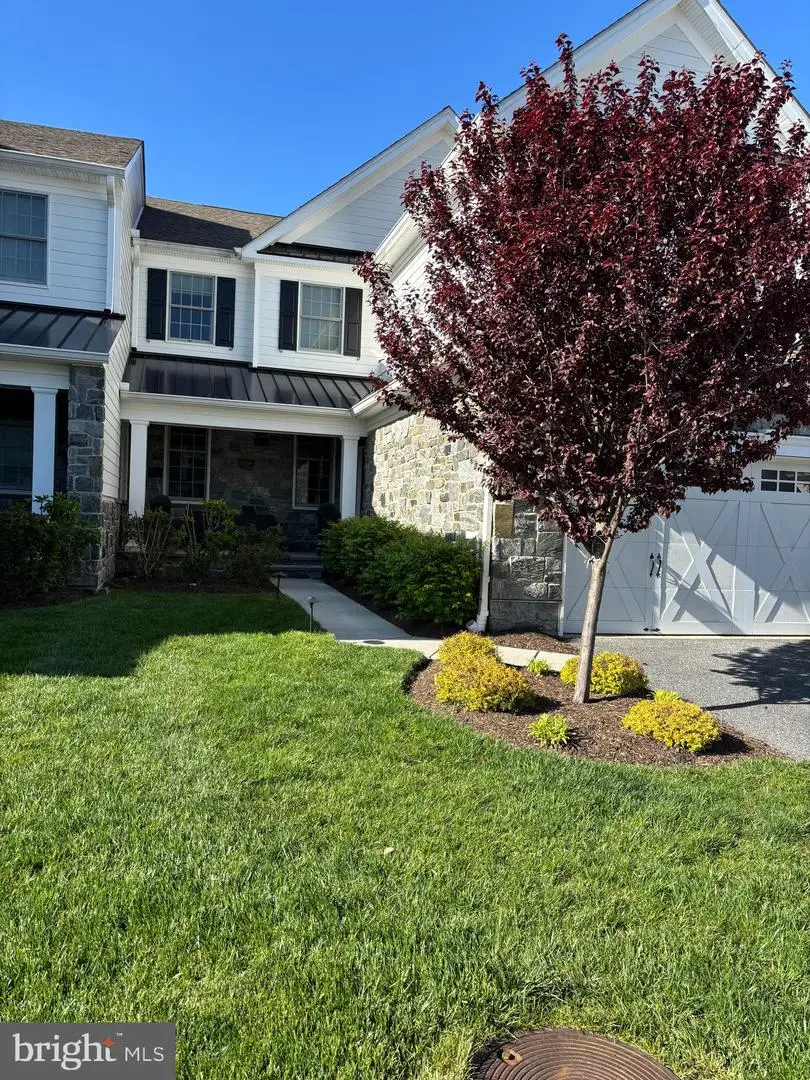 3809 Meadow View Farm Rd, Newtown Square, PA 19073 - #1