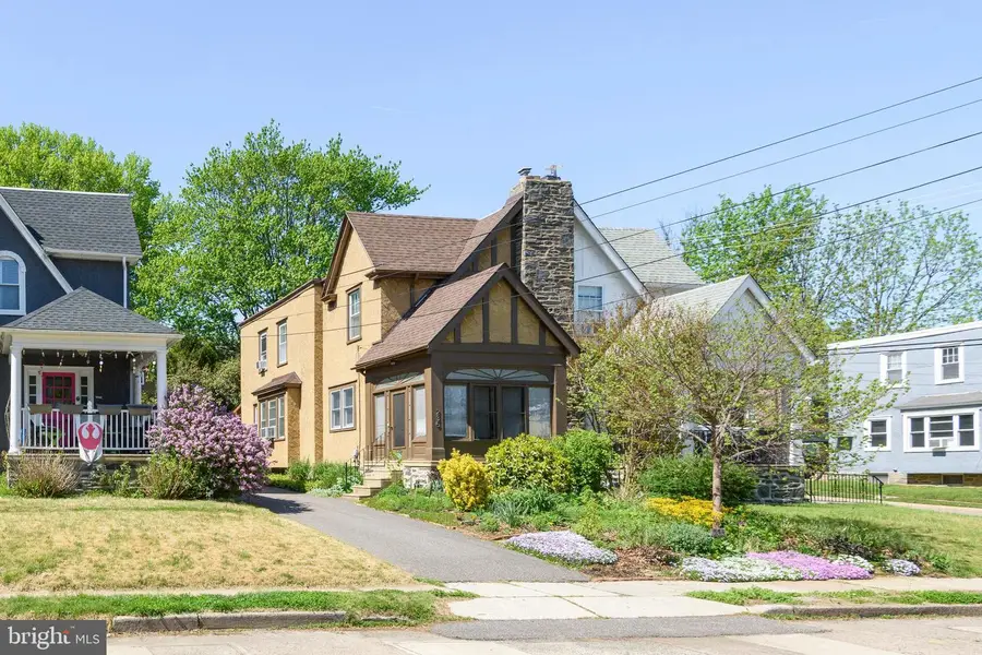 235 W Plumstead Ave, Lansdowne, PA 19050 - #2