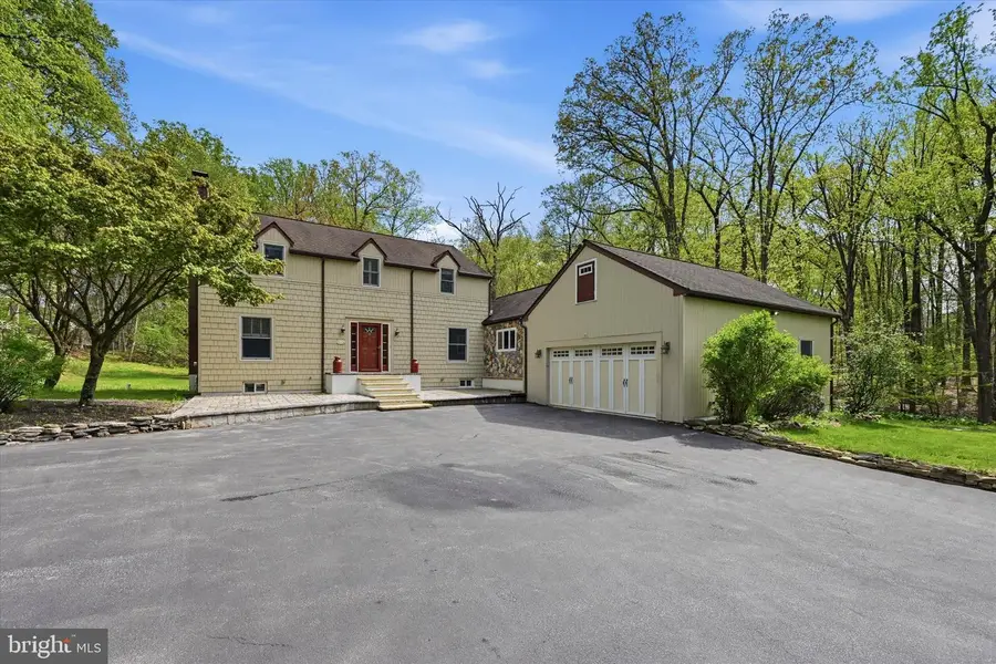 1010 Nicole Dr, Newtown Square, PA 19073 - #2
