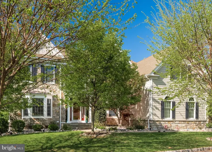 3805 Woodland Dr, Newtown Square, PA 19073 - #2