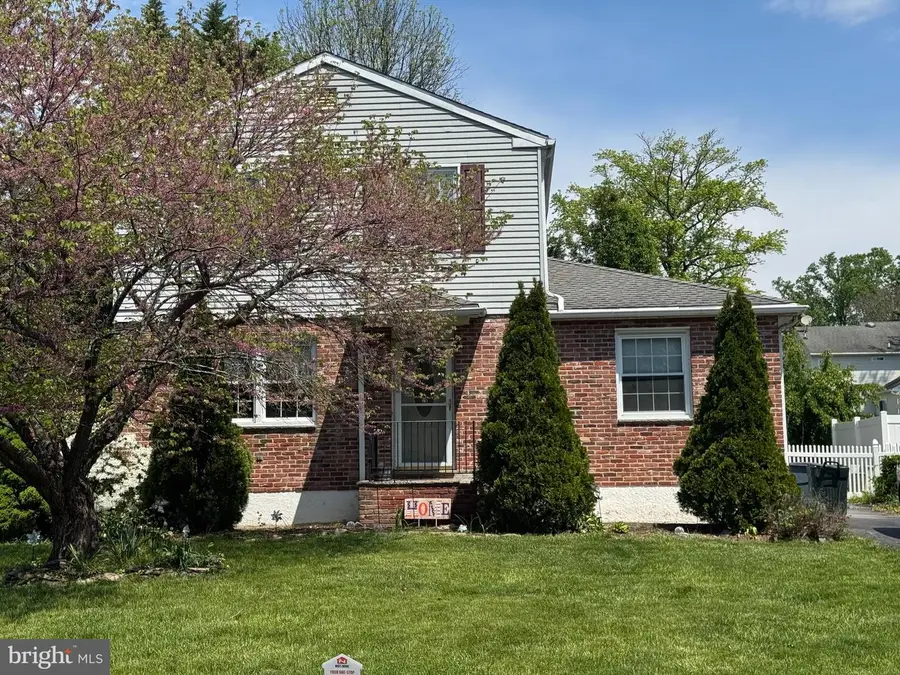 816 Mitchell Ave, Morton, PA 19070 - #2