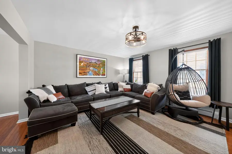 37 Ridley Ave, Aldan, PA 19018 - #3