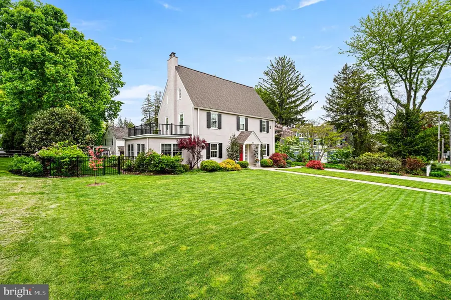 497 Saint Davids Ave, Wayne, PA 19087 - #2