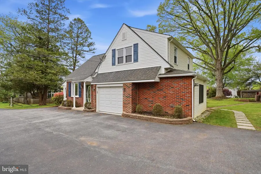 2880 Old Cedar Grove Rd, Broomall, PA 19008 - #2