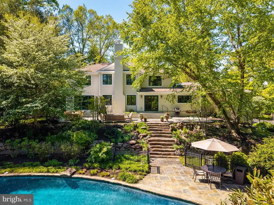 471 Bishop Hollow Rd, Newtown Square, PA 19073 - #3