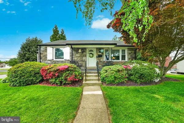 65 Delia Dr, BROOMALL, PA 19008