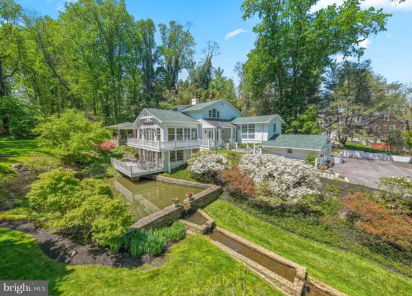 15 Paper Mill Rd, NEWTOWN SQUARE, PA 19073