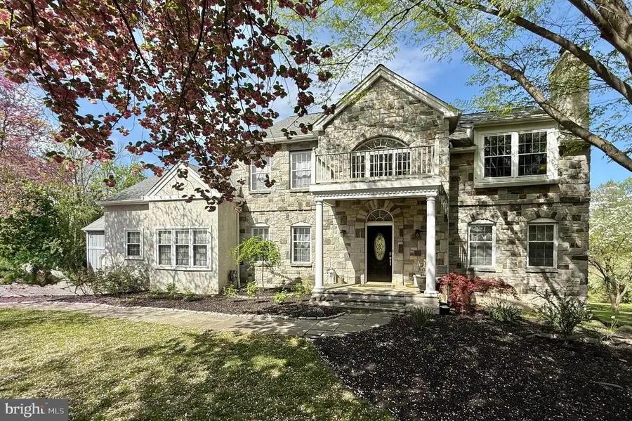 2000 Antler Dr, Glen Mills, PA 19342 - #2