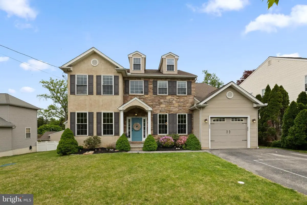 553 Royal Ave, Havertown, PA 19083 - #1
