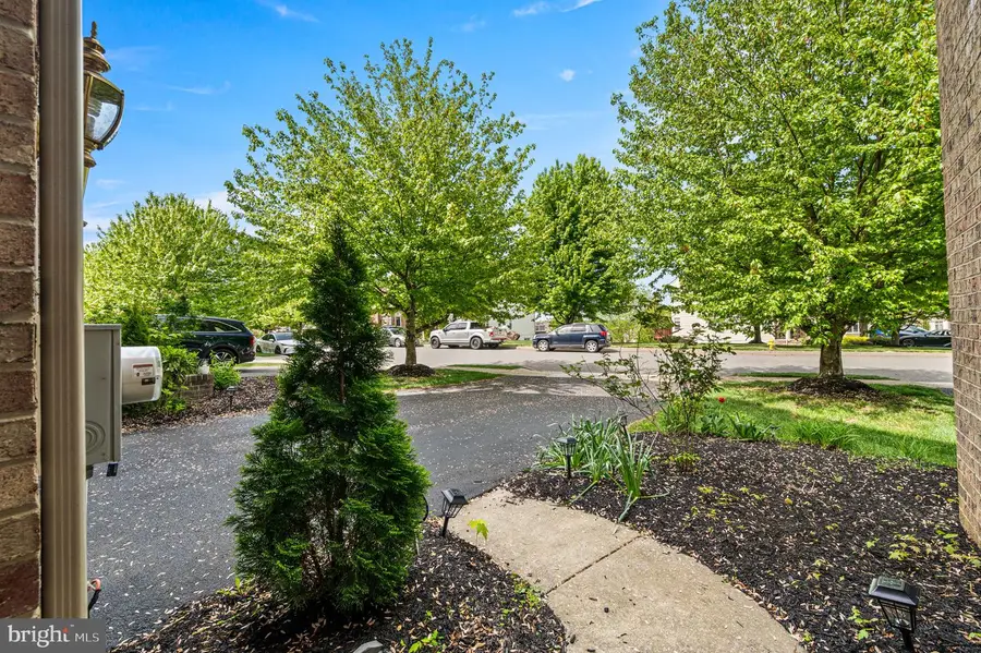 3158 Woods Edge Dr, Garnet Valley, PA 19060 - #2