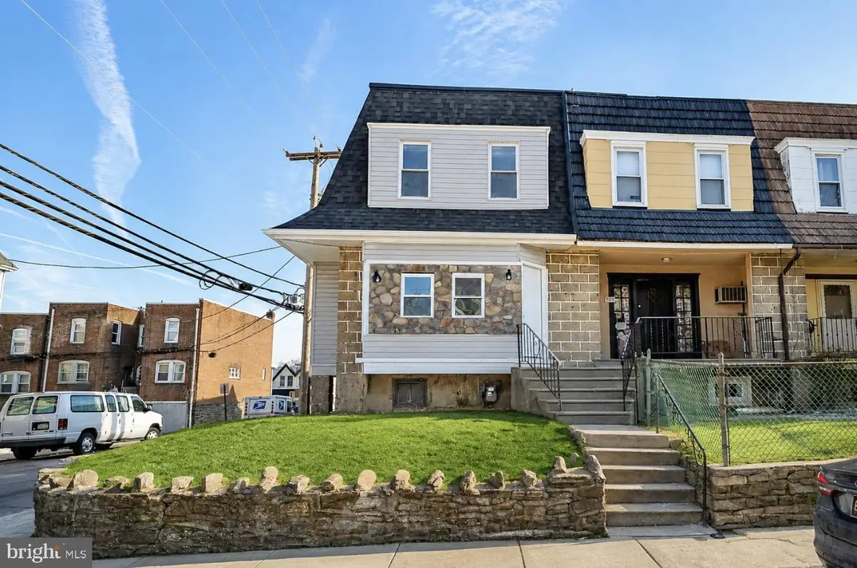 501 Millbank Rd, Upper Darby, PA 19082 - #1
