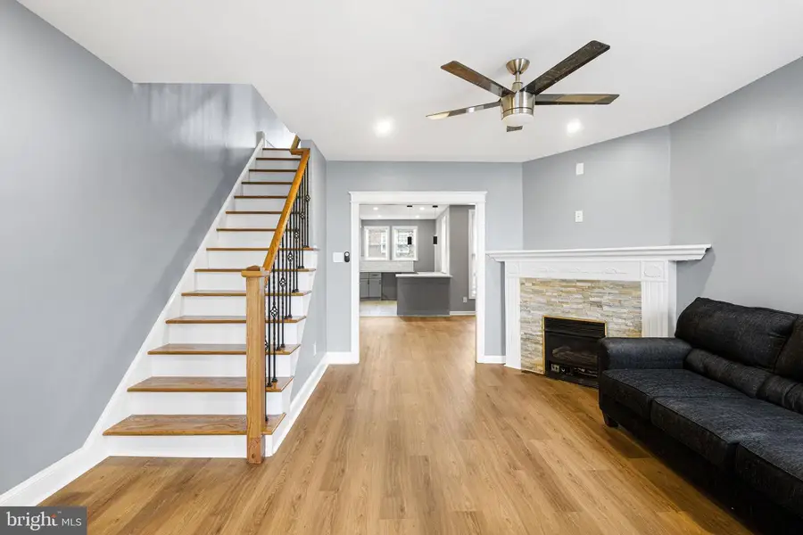 7818 Lennox Rd, Upper Darby, PA 19082 - #3