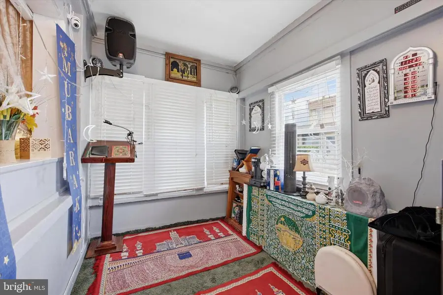 639 Columbia Ave, Darby, PA 19023 - #3