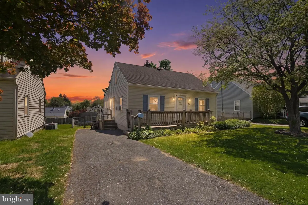 14 Ridge Rd, Aston, PA 19014 - #1