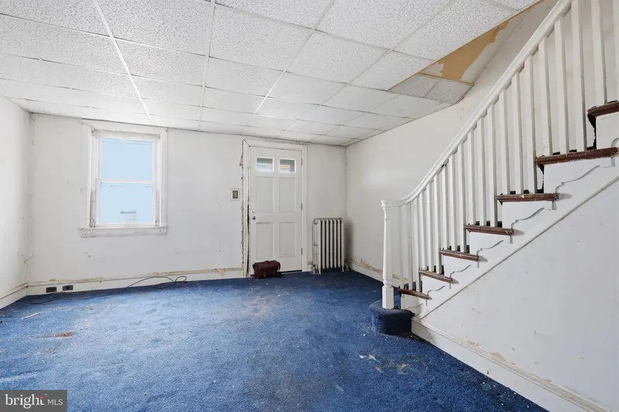 7121 Radbourne Rd, Upper Darby, PA 19082 - #3