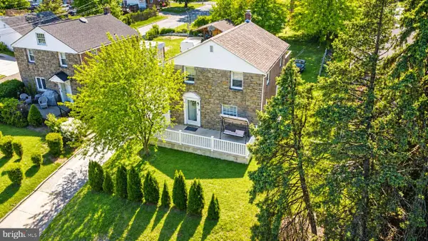 602 W South Ave, GLENOLDEN, PA 19036