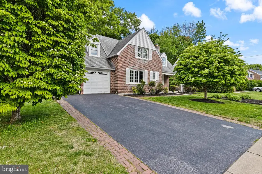 251 School Ln, Springfield, PA 19064 - #3