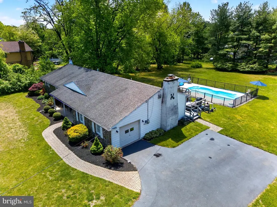 1121 Chelsea Rd, Garnet Valley, PA 19060 - #3