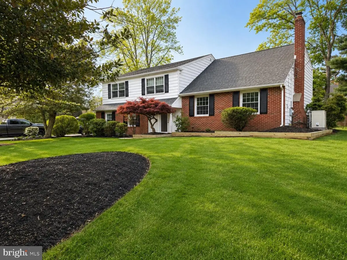 509 Wilder Rd, Wallingford, PA 19086 - #1