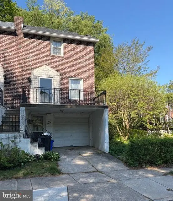 590 N Sycamore Ave, Clifton Heights, PA 19018 - #1