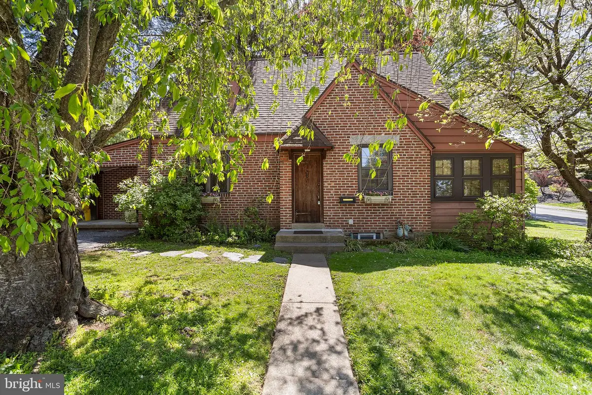 217 E Thomson Ave, Springfield, PA 19064 - #1
