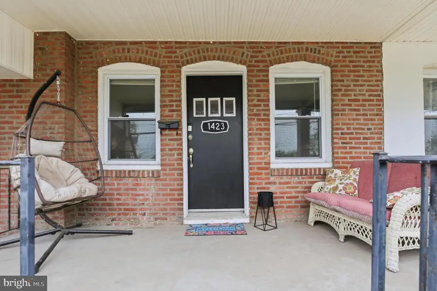 1423 Lawrence Rd, Havertown, PA 19083 - #2